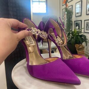 Badgley Mischka Women's Purple Heels